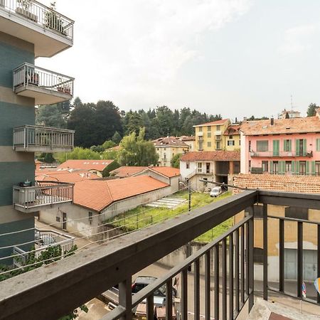 Apartamento Bilocale Centro Biella Exterior foto